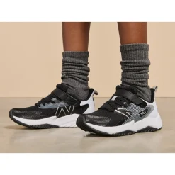 Little Kid (10.5-3)*New Balance Boy's , Rave Run AC v2 Sneaker - Little Kid Black White