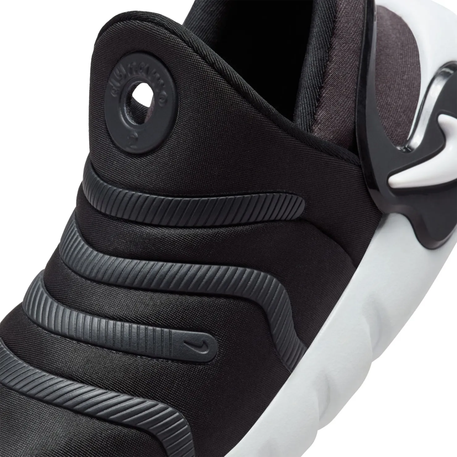 Sneakers & Athletic*Nike Boy's , Dynamo Go Sneaker - Little Kid Black/White