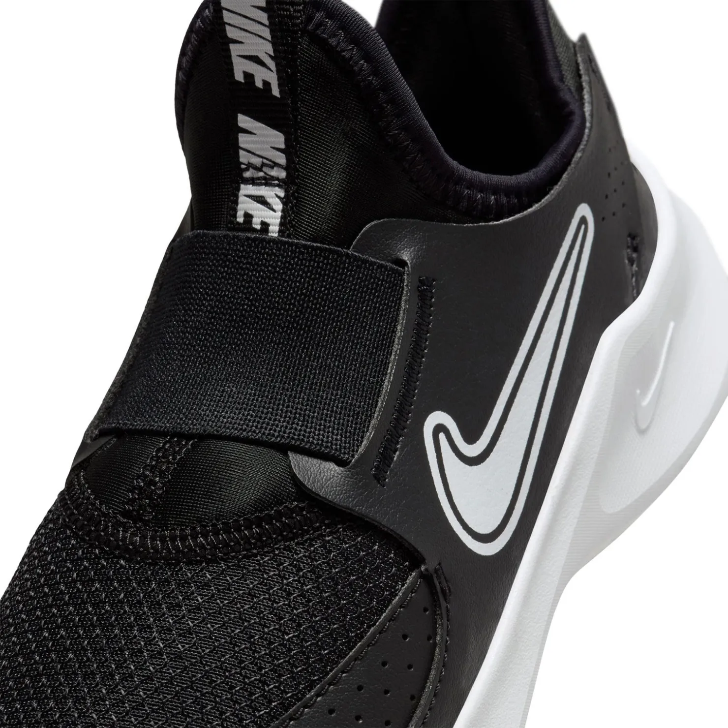 Sneakers & Athletic*Nike Boy's , Flex Runner 3 Sneaker - Little Kid
