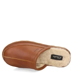 Slippers*Clarks Men's , Leather Scuff Slipper Cashew