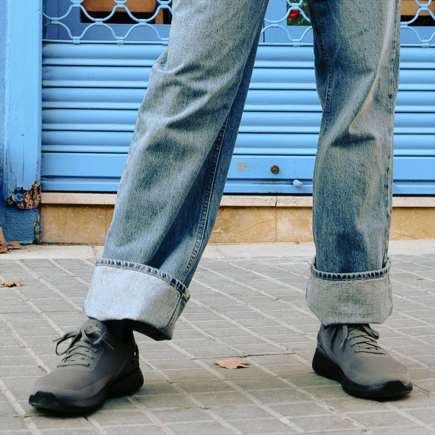 Sneakers & Athletics*Kizik Men's , Athens Slip-On Sneaker Graphite