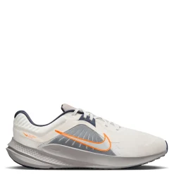 Running*Nike Men's , Quest 5 Running Shoe Sail/Total Orange-Thunder Blue