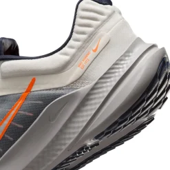 Running*Nike Men's , Quest 5 Running Shoe Sail/Total Orange-Thunder Blue