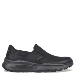 Sneakers & Athletics*Skechers Men's , Relaxed Fit: Equalizer 5.0 - Persistable Sneaker Black/Black