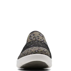 Women's , Adella Step Slip-On|Clarks Online