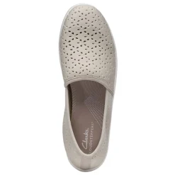 Fashion & Street*Clarks Women's , Breeze Emily Slip-On Taupe