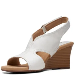 Women's , Kyarra Aster Sandal|Clarks Online