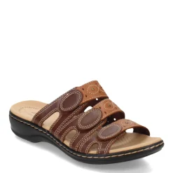 Footbed Sandals*Clarks Women's , Leisa Cacti Sandal Brown