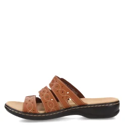 Footbed Sandals*Clarks Women's , Leisa Cacti Sandal Brown