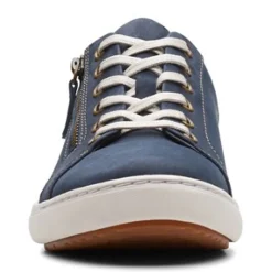 Fashion & Street*Clarks Women's , Nalle Lace Sneaker Navy Nubuck