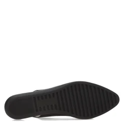 Women's , Memory Flat|Cliffs by White Mountain Hot