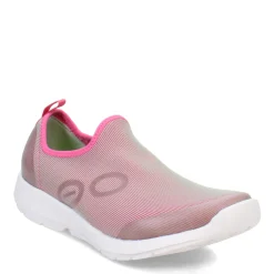 Fashion & Street*OOFOS Women's , OOmg Sport Sneaker White / Fuchsia