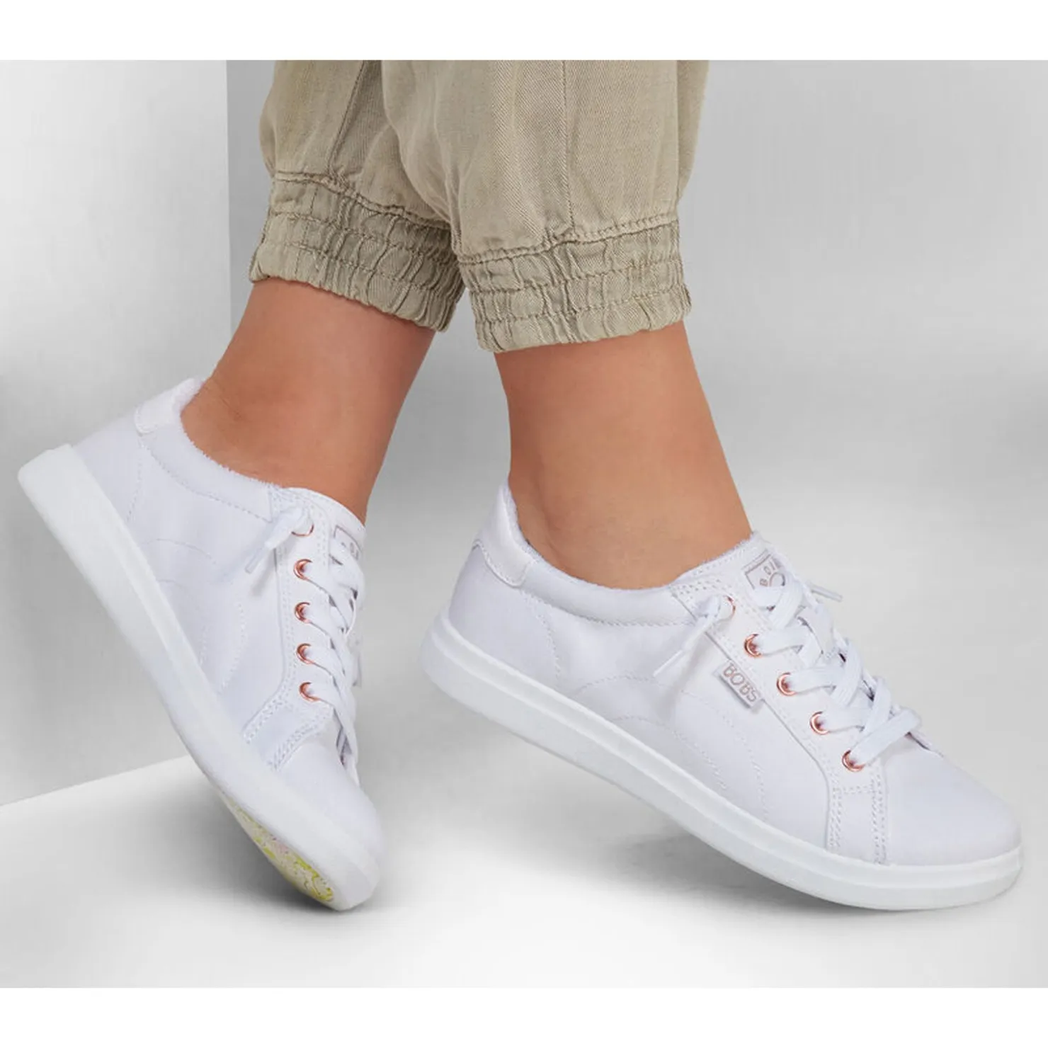 Women's Bobs, D Vine Sneaker - Wide Width|Skechers Best